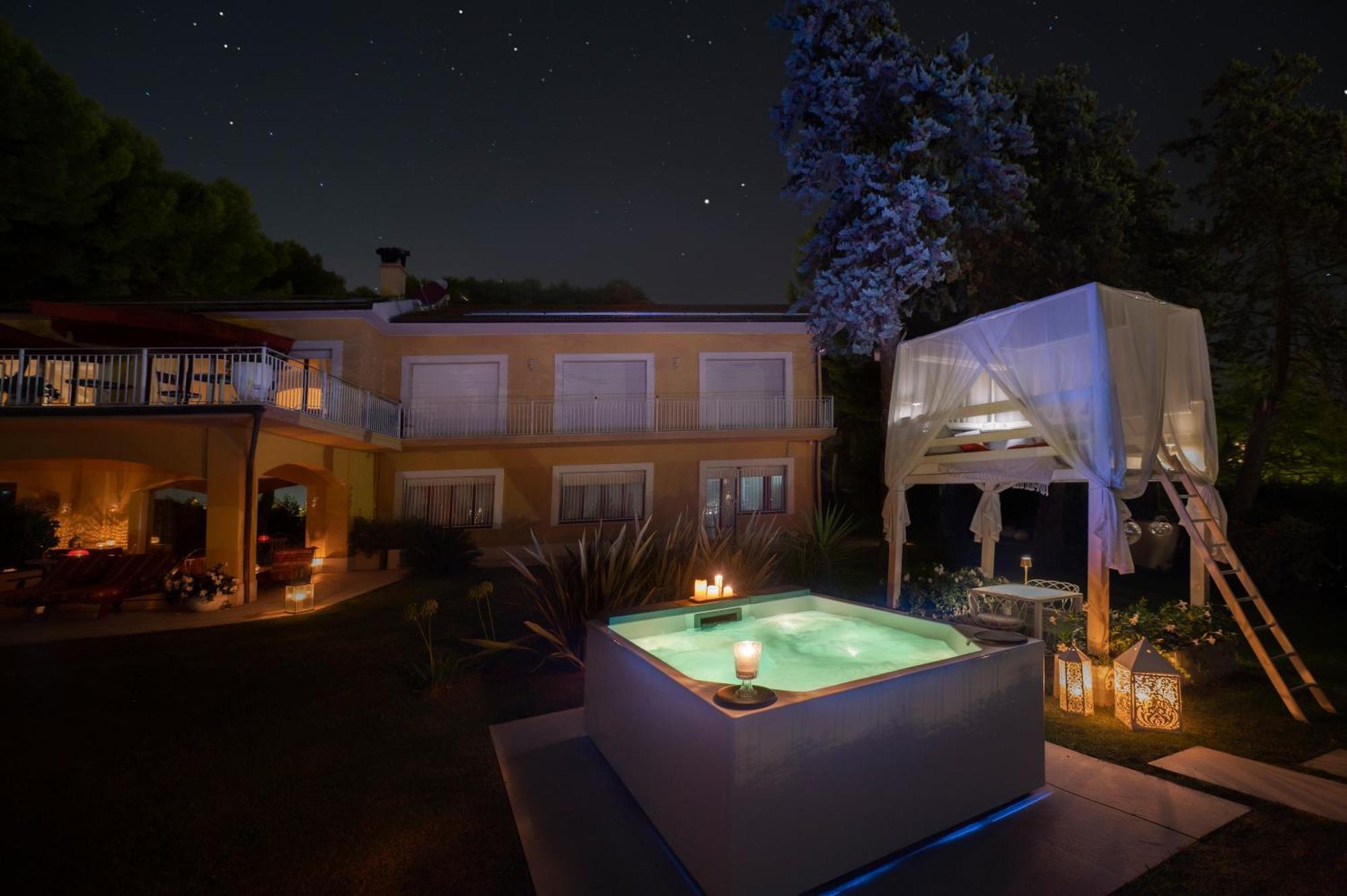 Tra Gli Alberi E Il Mare Bed and Breakfast Sirolo Eksteriør billede